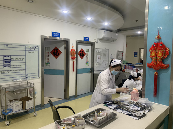 你的春节我守护&nbsp;医院里的“守岁人”